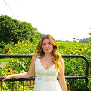 Meet your Posher, Alysa